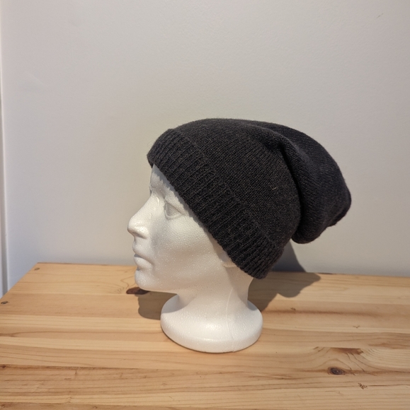 Rudsak Winter Hat. NWT. - Picture 1 of 10